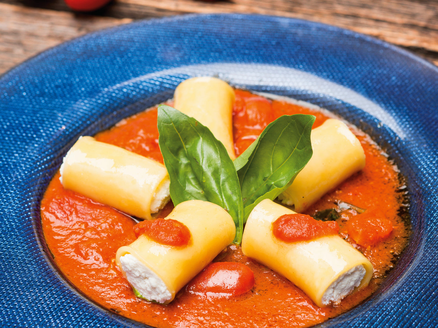 Ricotta-gefüllte Paccheri, wie in Italien
